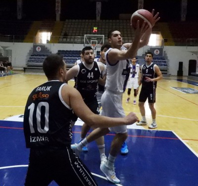 Kepez basketbol evinde galip